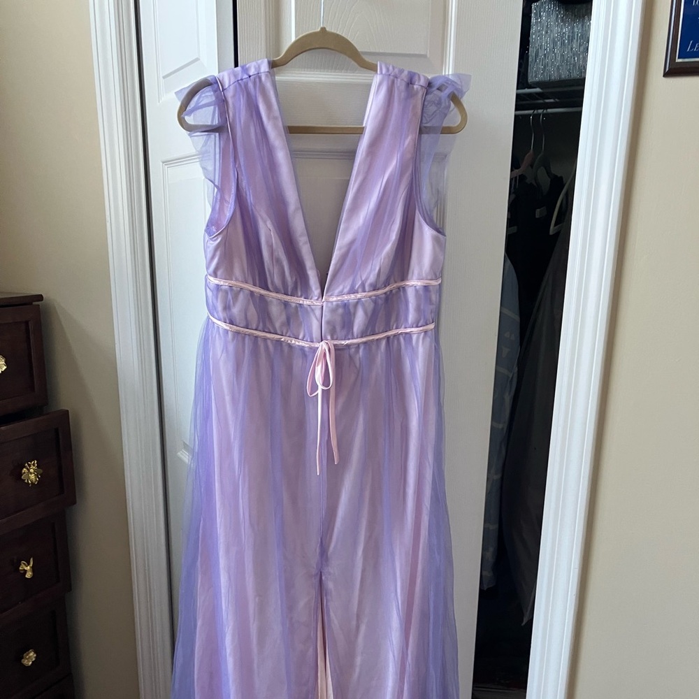 Lulu's Lavender V-Neck Dress